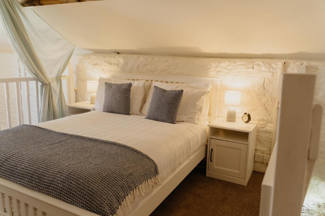 Little England Retreats - Cottage, Yurt And Shepherd Huts Othery 外观 照片