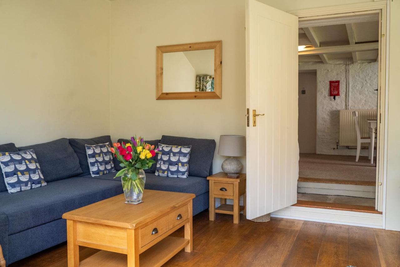 Little England Retreats - Cottage, Yurt And Shepherd Huts Othery 外观 照片