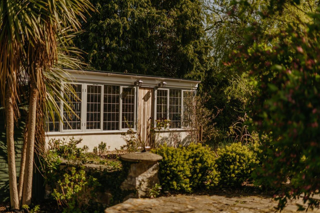 Little England Retreats - Cottage, Yurt And Shepherd Huts Othery 外观 照片