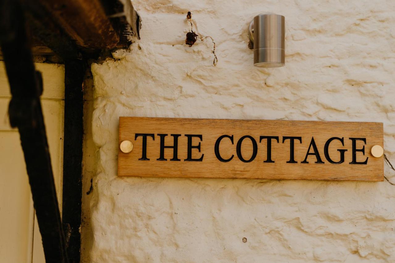 Little England Retreats - Cottage, Yurt And Shepherd Huts Othery 外观 照片