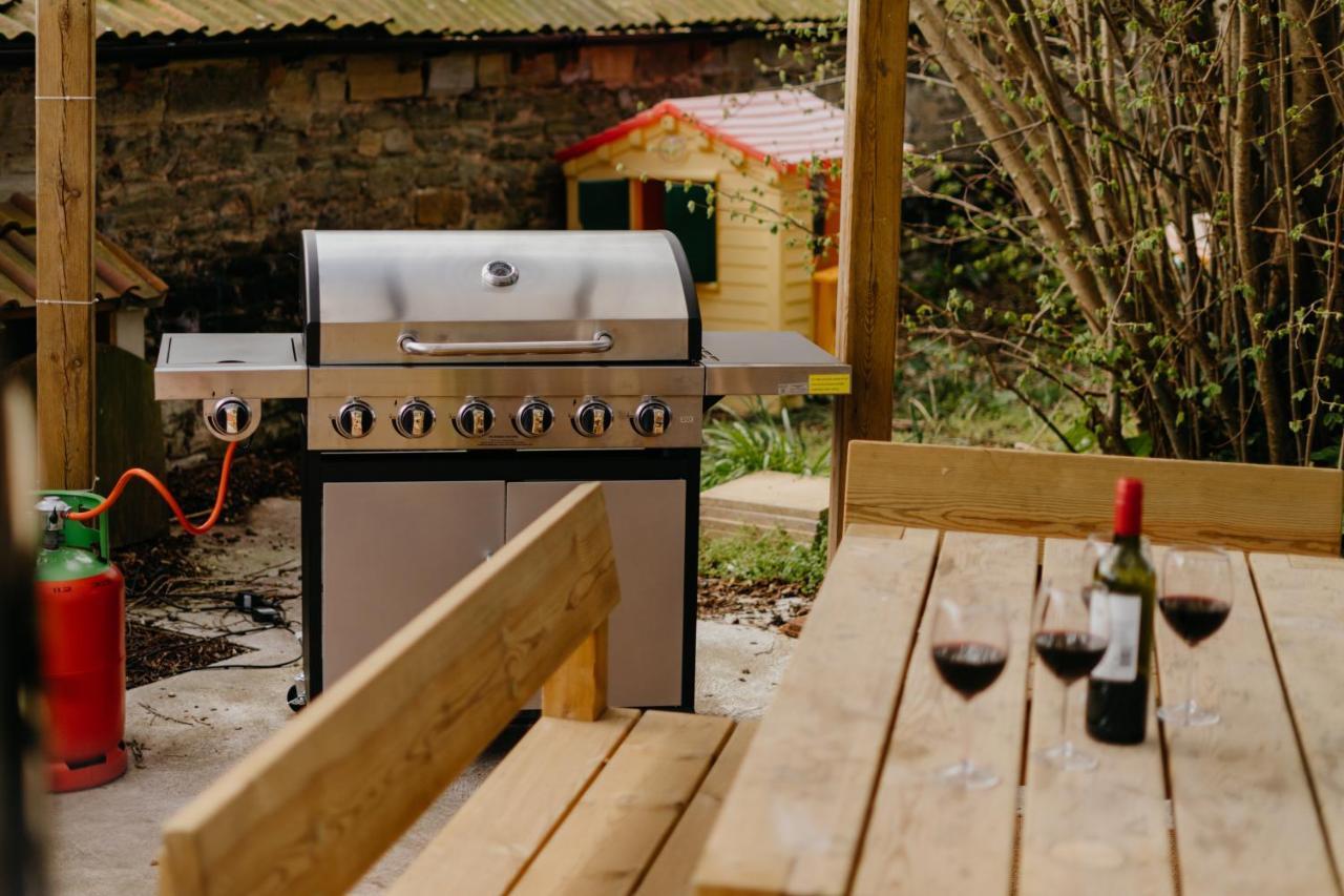 Little England Retreats - Cottage, Yurt And Shepherd Huts Othery 外观 照片